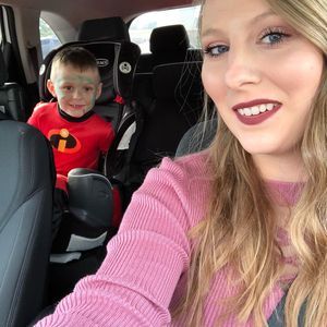 Meet your Posher, Amber